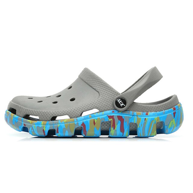 2020 New Summer Shoes Beach Sandals For Men Crocks Slipper Graffiti Clogs Men Shoes Sandles EVA Garden Shoes sandalias hombre
