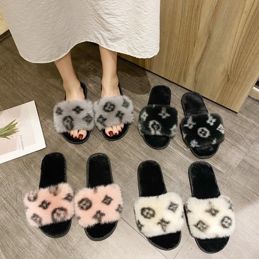New Fashion Faux Fur Women Slippers Warm Shoes Woman Winter Slippers Slip on Flip Flops Fur Slippers Female Slides Plus Size