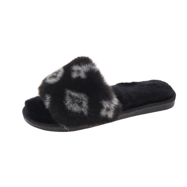 New Fashion Faux Fur Women Slippers Warm Shoes Woman Winter Slippers Slip on Flip Flops Fur Slippers Female Slides Plus Size